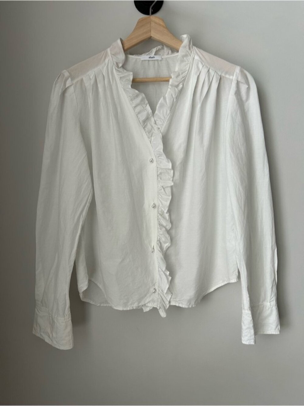 D’zzit Ruffle V-Neck Blouse - Picture 2 of 8